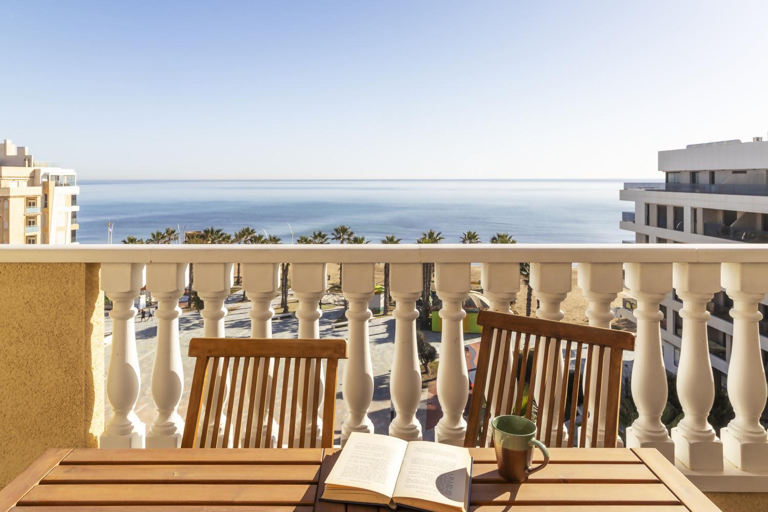 Atico Pink Seafront Apartment ลามาตา ภายนอก รูปภาพ
